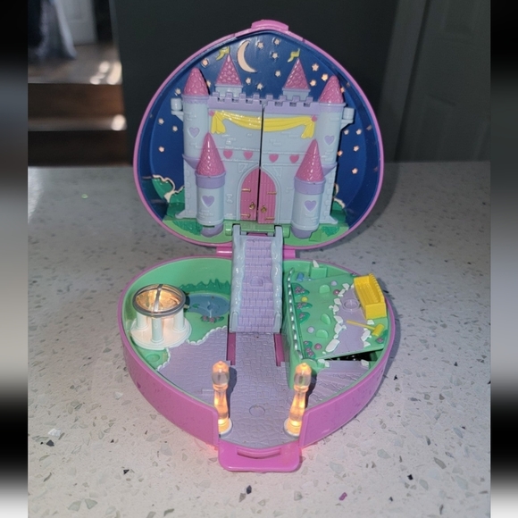 Blue Bird Other - VINTAGE Bluebird POLLY POCKET 1992 Pink Heart Starlight Castle